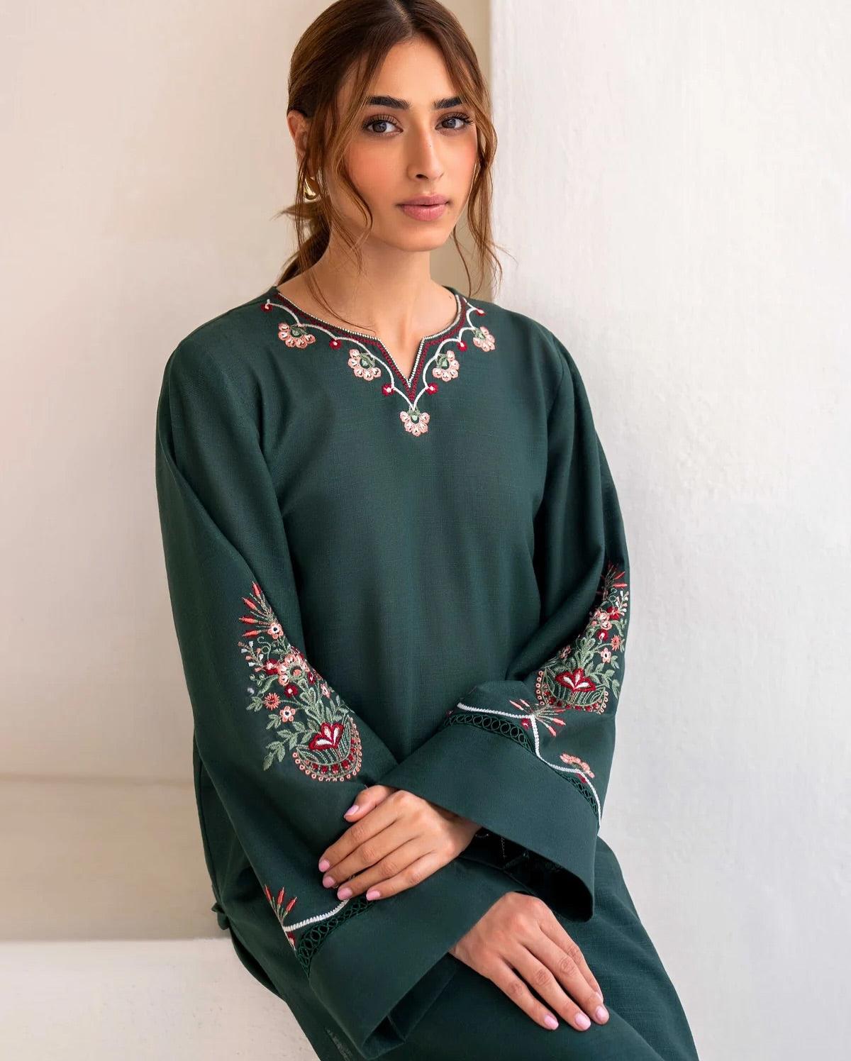 2 PIECE - HANA EMBROIDERED SUIT - Alifneesaz